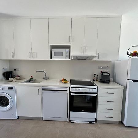 Papho'S Mare Apts 파포스 외부 사진