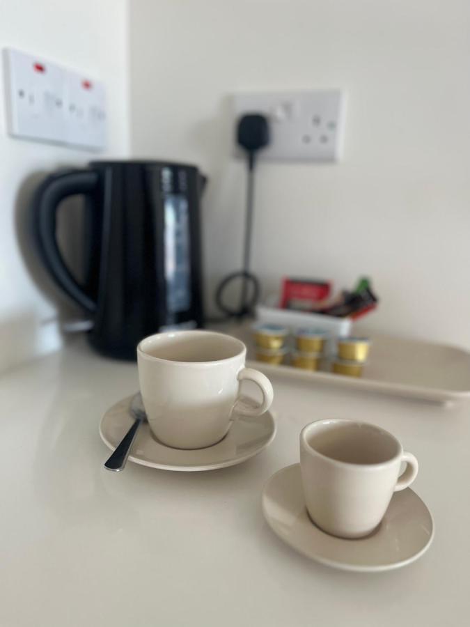 Papho'S Mare Apts 파포스 외부 사진